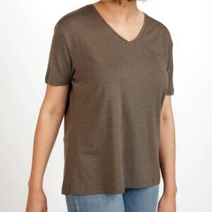 XXL NUI Plunge Tee Merino Wool Lichen color. V-neck Style T-shirt